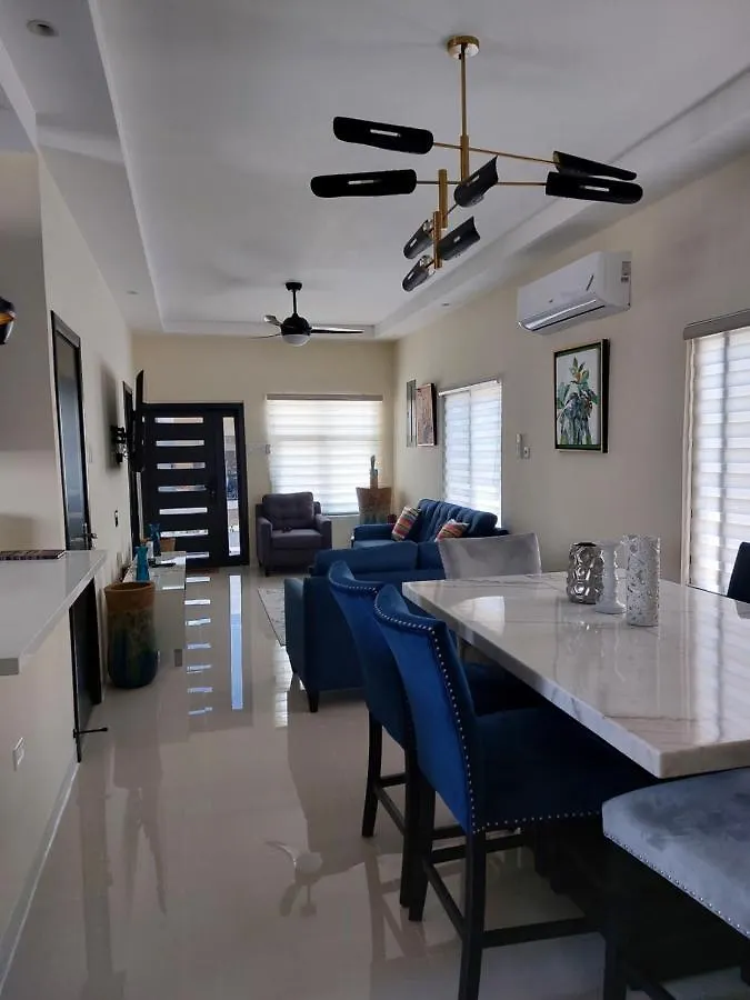 Holiday home Pyramid Joy, 2 Bedroom Villa, Ocho Rios, Jamaica